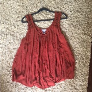 Brick red flowy tank top